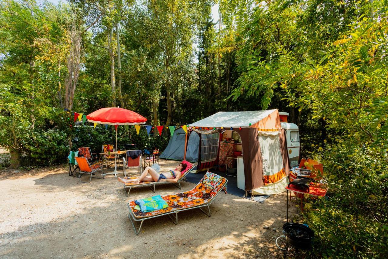 Camping La Peiriere Tuchan المظهر الخارجي الصورة
