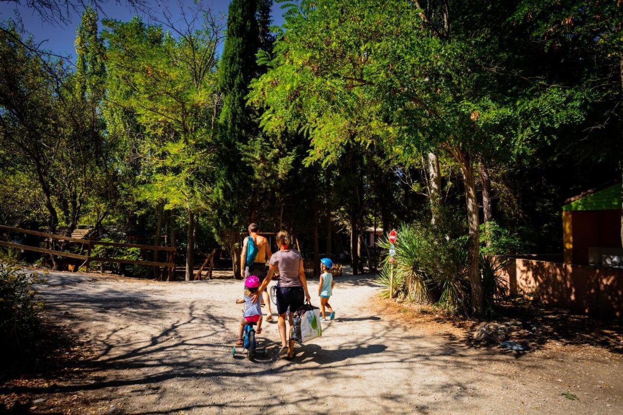 Camping La Peiriere Tuchan المظهر الخارجي الصورة