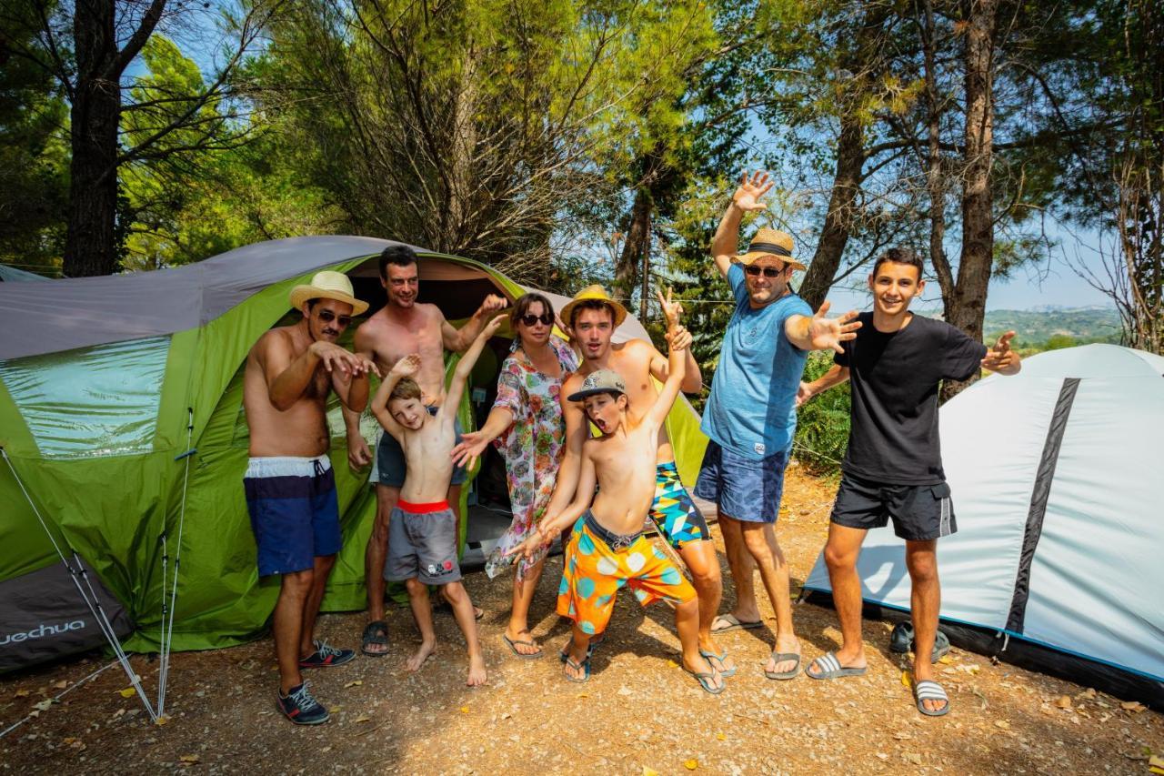 Camping La Peiriere Tuchan المظهر الخارجي الصورة